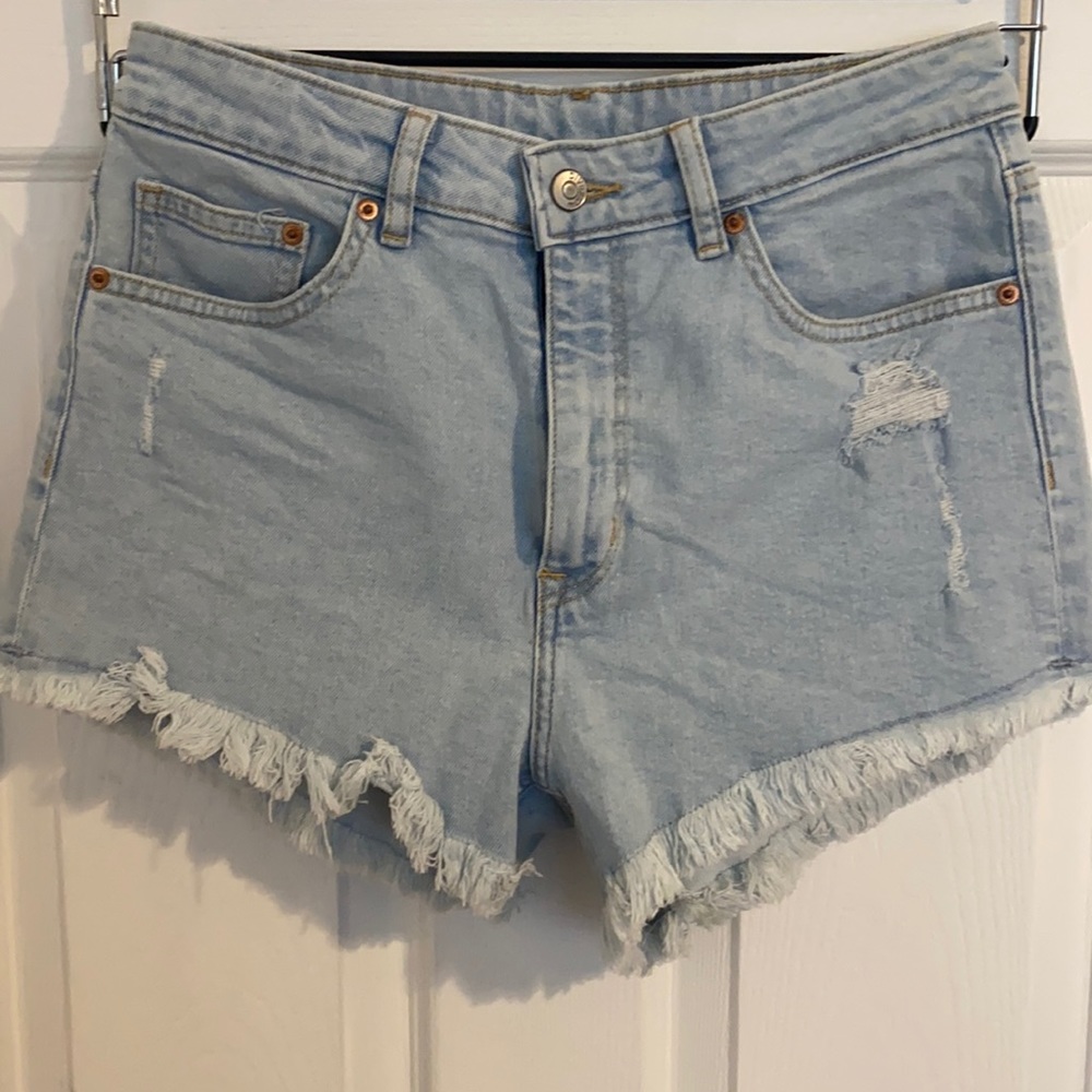 Divided H&M Denim Cut Off